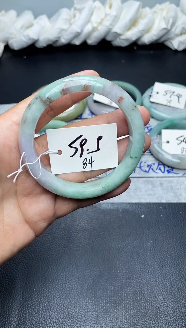 未镶嵌手镯翡翠84