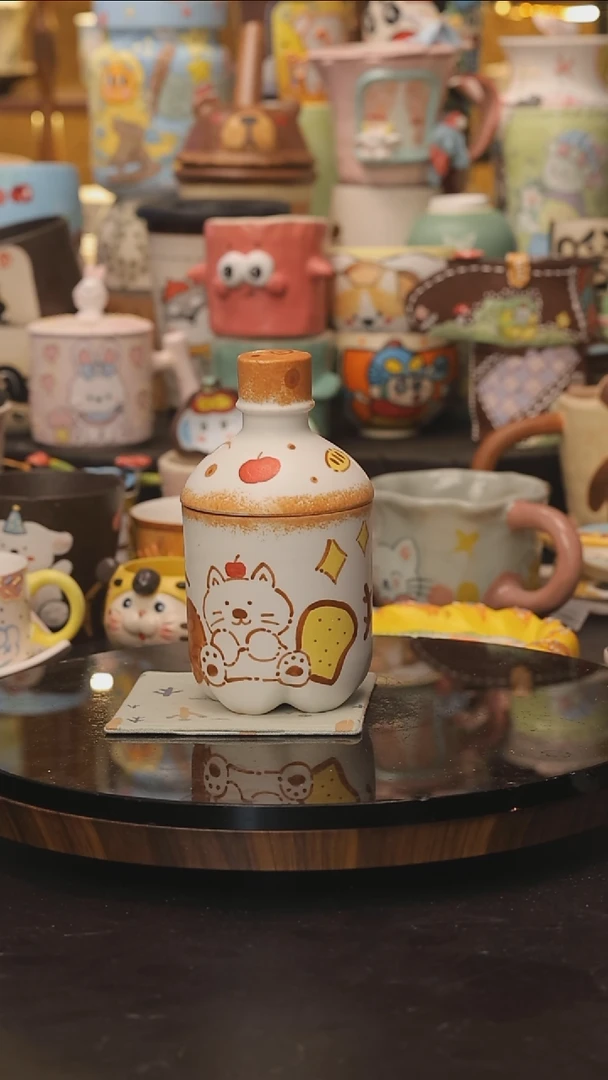 景德镇釉下彩绘设计师款式陶瓷