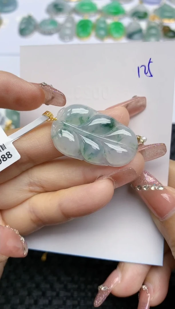 【闪购商品】翡翠颈饰18K金镶嵌天然A货翡翠 125