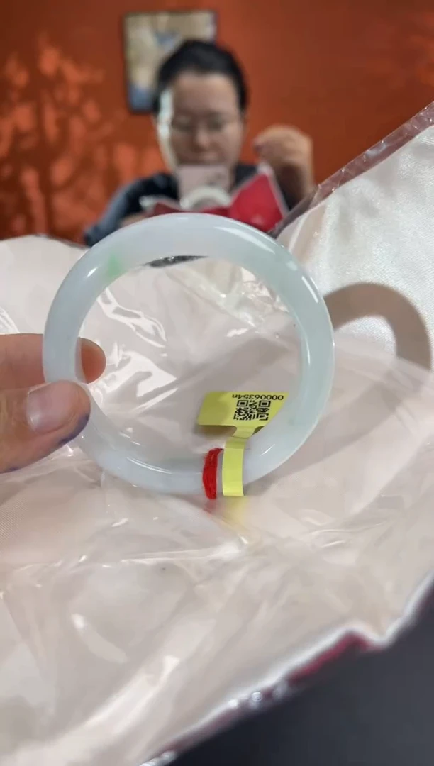 未镶嵌手镯翡翠翡翠手镯