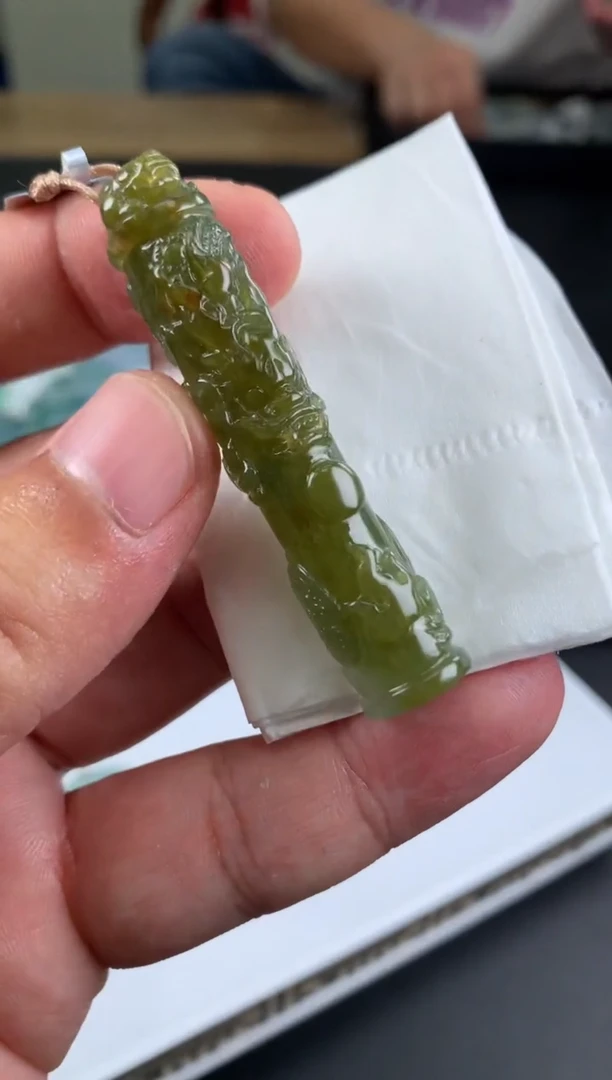 【闪购商品】定制翡翠未镶嵌毛货