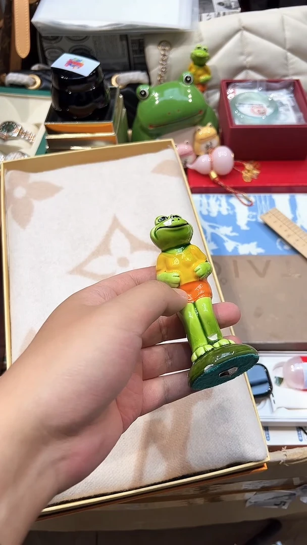.全球寻宝高端瓷儿