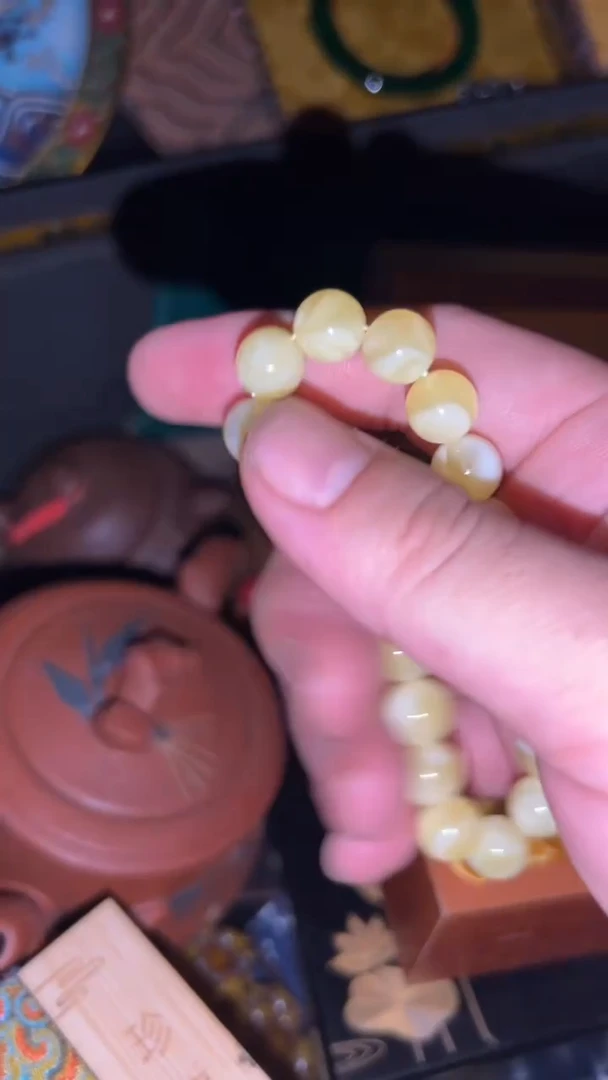 未镶嵌蜜蜡手串 闪购高端商品链接