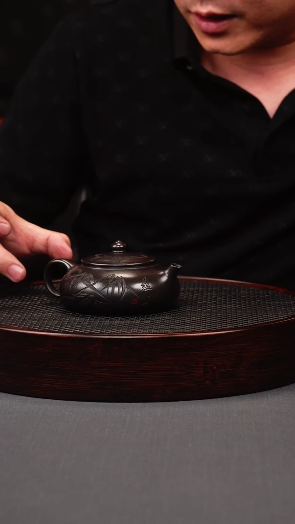 茶壶紫砂紫泥   寒江刻竹