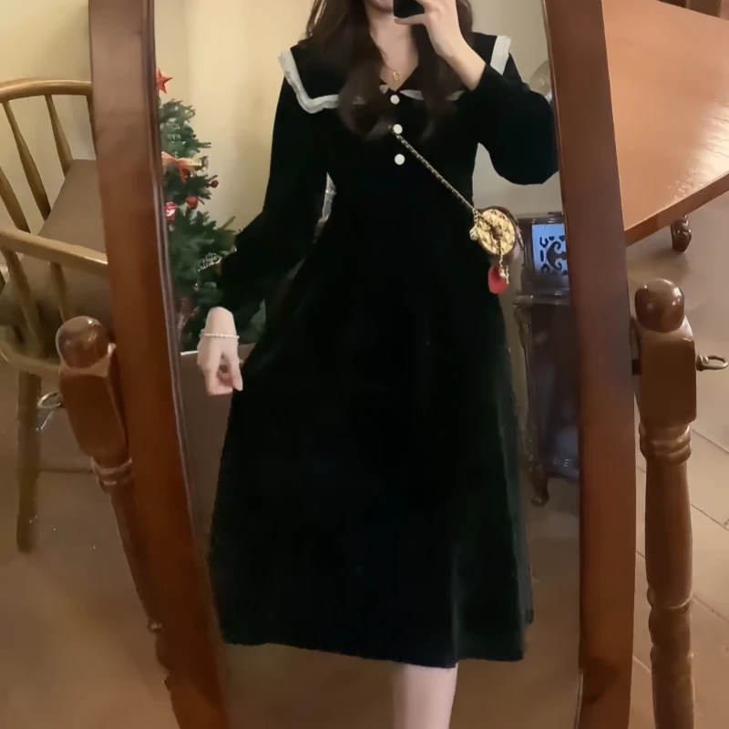 法式赫本风早秋长袖黑色连衣裙初秋气质收腰显瘦娃娃领甜美优雅裙