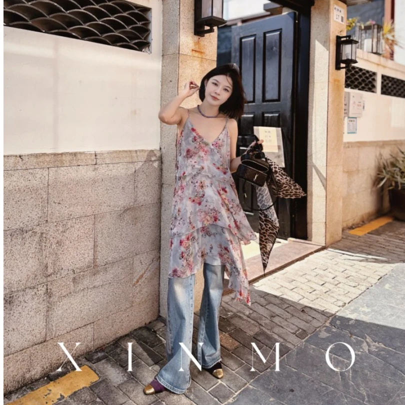 【买手店&蛋哥】韩版V领甜美碎花吊带蛋糕裙叠穿连衣裙C24032011