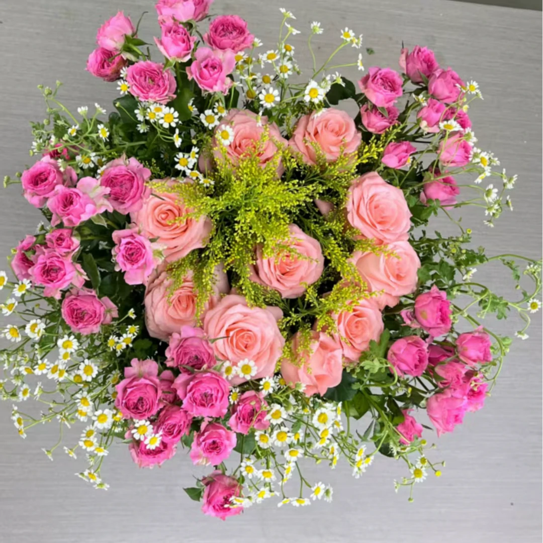 【精致生活花束】戴安娜+苏菲+洋甘菊+黄莺 云南鲜花 顺丰包邮