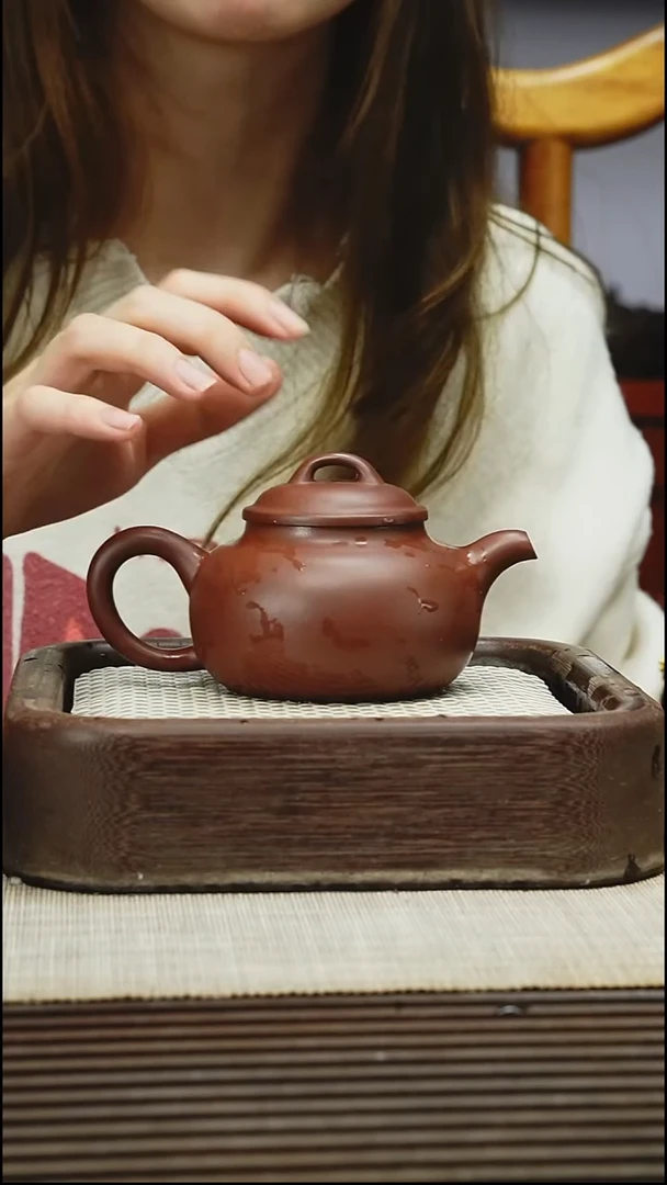 茶壶紫砂220CC