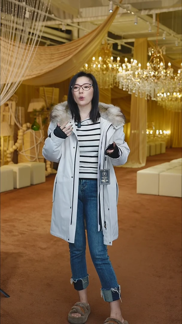 专柜清仓的派克服