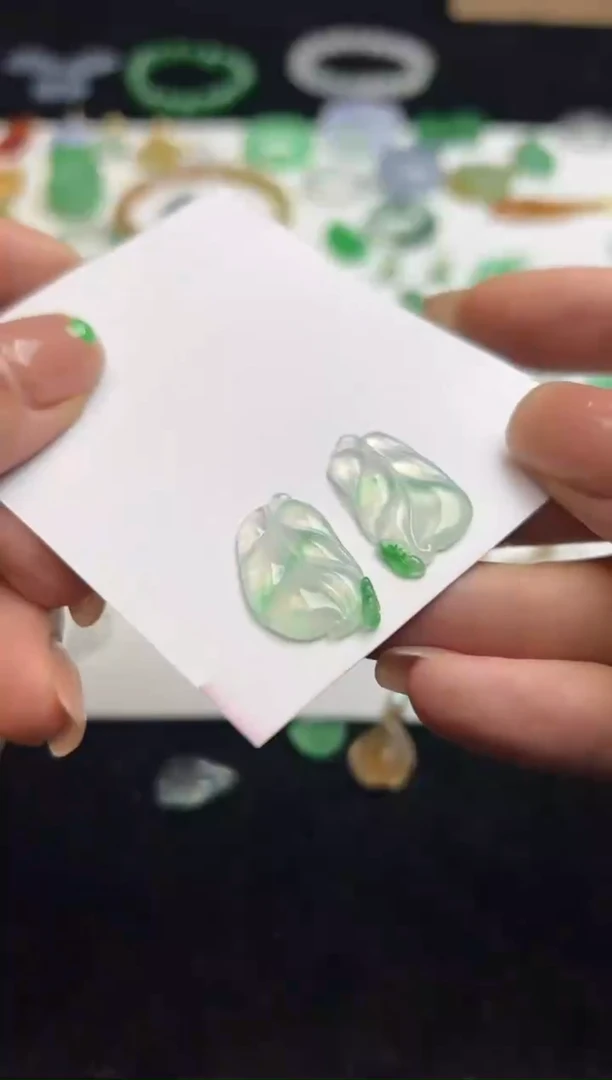 未镶嵌定制翡翠2500绿树叶一对