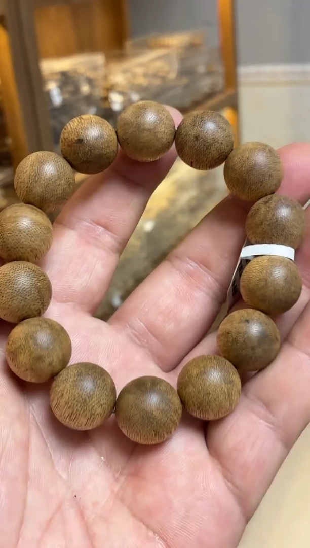 沉香手串 菩萨棋圆珠单圈1.7多样性发其一