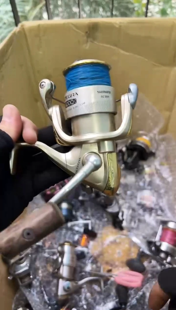 大***鱼直播间讲解为准，看清楚再下单，如有拆卸不退不换！微瑕