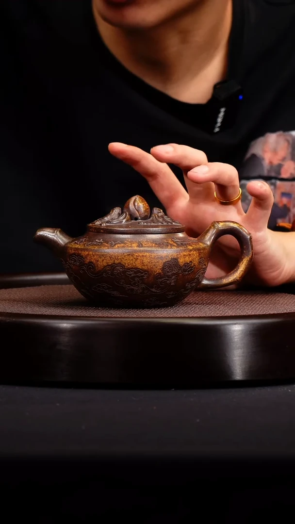 茶壶紫砂寿桃