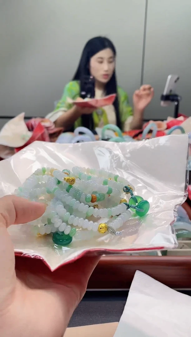 未镶嵌手链翡翠天然A货翡翠手串