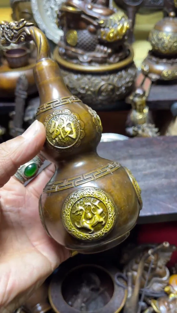 精美铜器点击下单