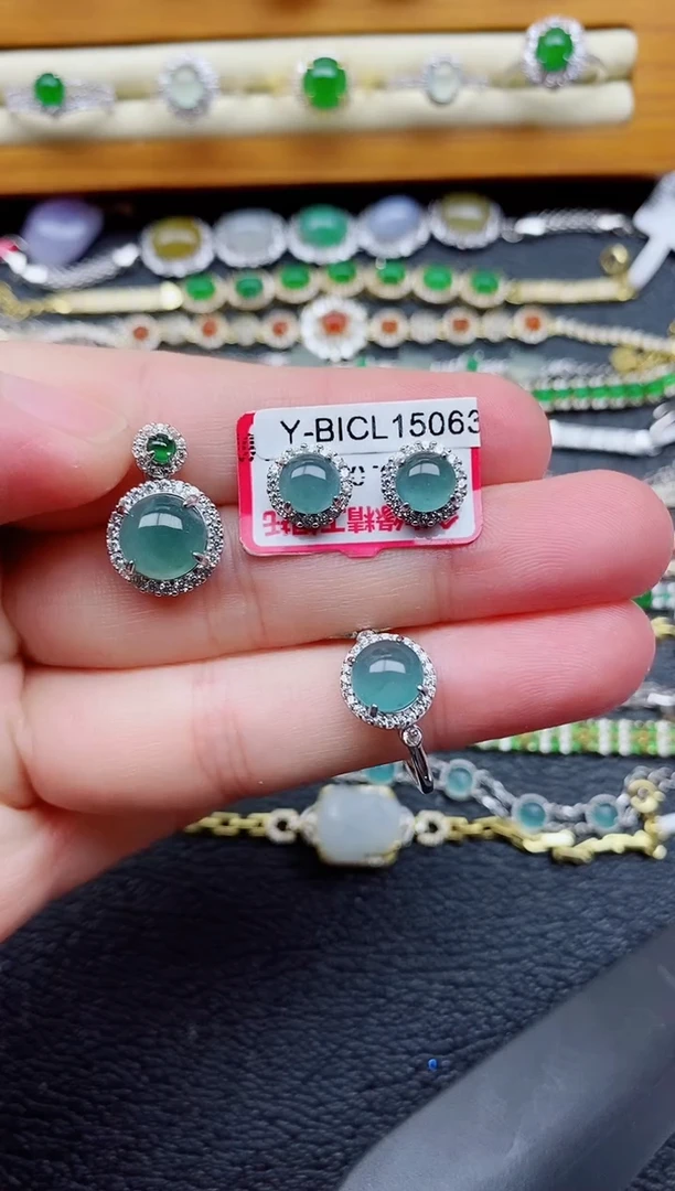 银S925镶嵌戒指翡翠1