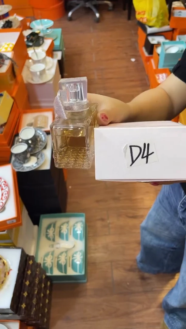 杯鸿辉家品牌瓷器，京东包邮！