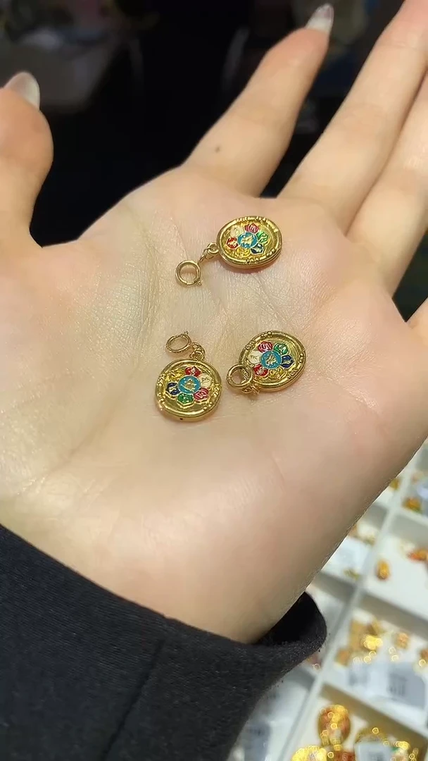 【闪购商品】18K金吊坠(不含链)吊坠（不含链）多样性发一