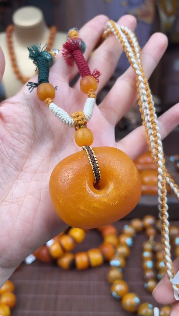 裸石琥珀未镶嵌多样性发货1，假一赔4