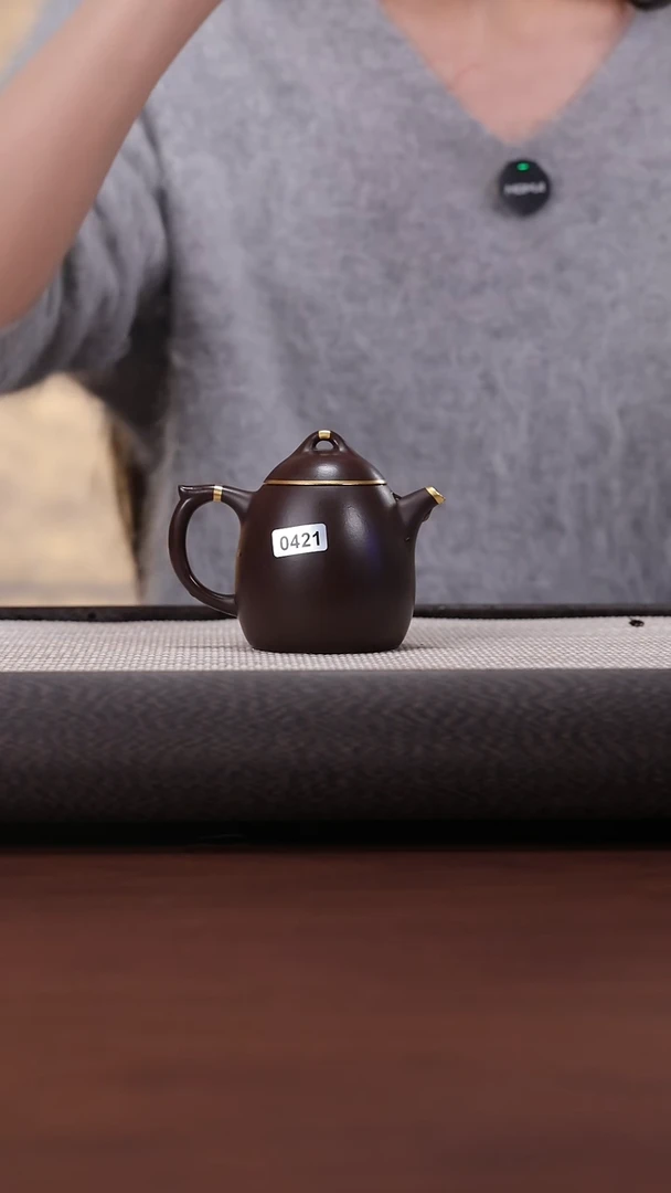 【闪购商品】紫砂茶壶421 紫茄泥 描金 秦权 140cc