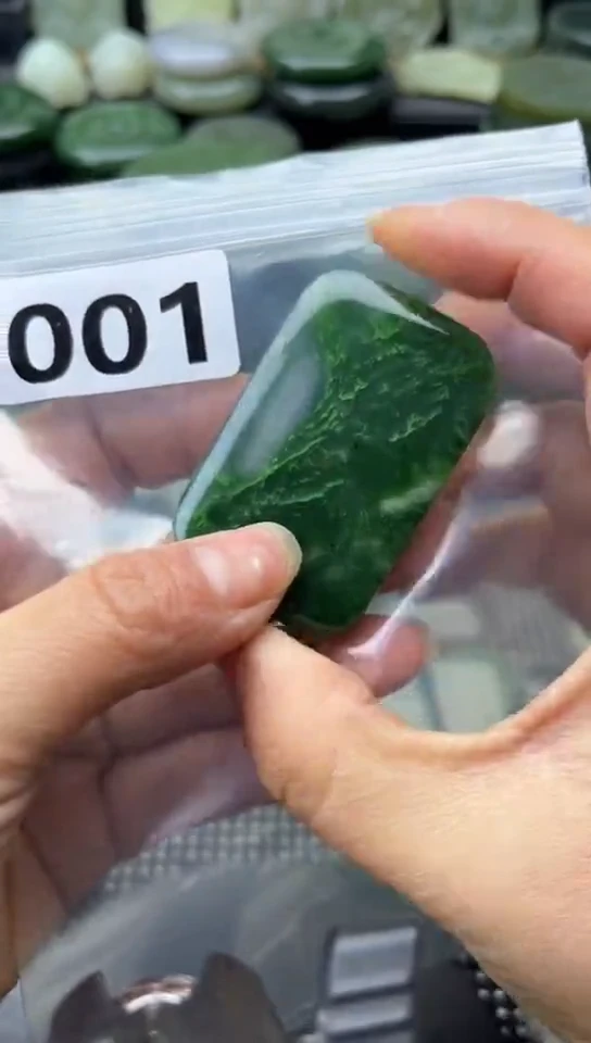 未镶嵌和田玉珠宝半成品牌子