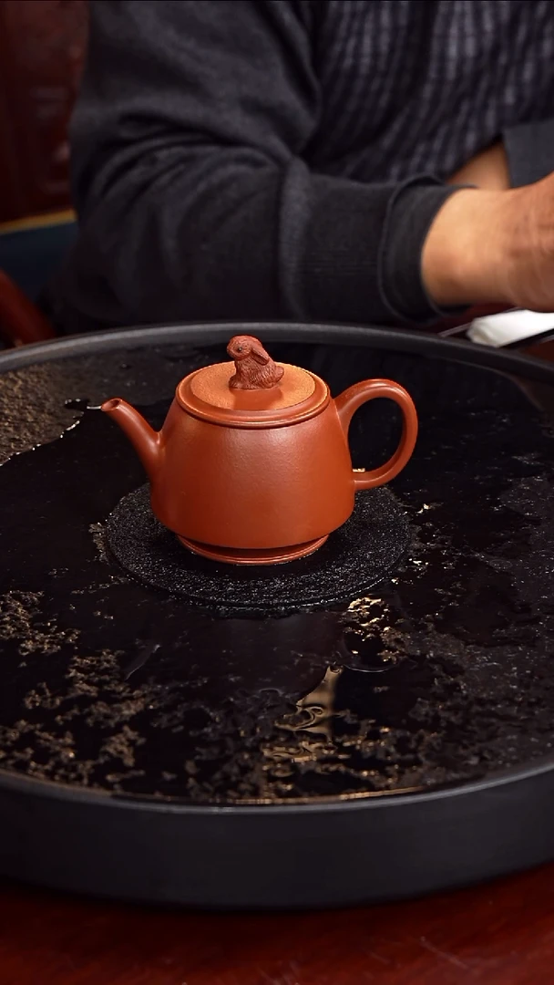 茶壶紫砂刘海清  玉兔高瓢30  大红泥  220毫升