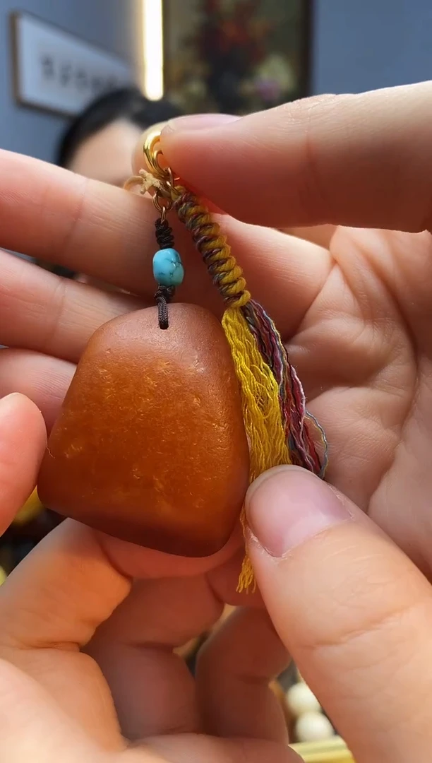 琥珀颈饰未镶嵌挂件