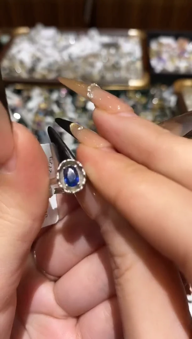 琉璃铜合金楚楚珠宝中古甄选不退换