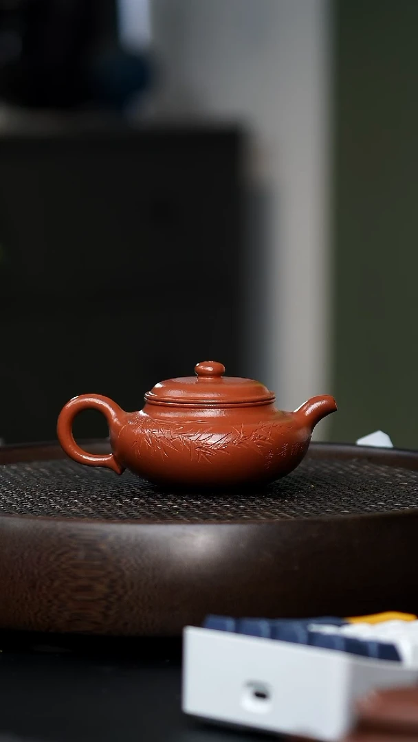 BGZ-0055扁仿古(刻竹）-朱泥-170cc