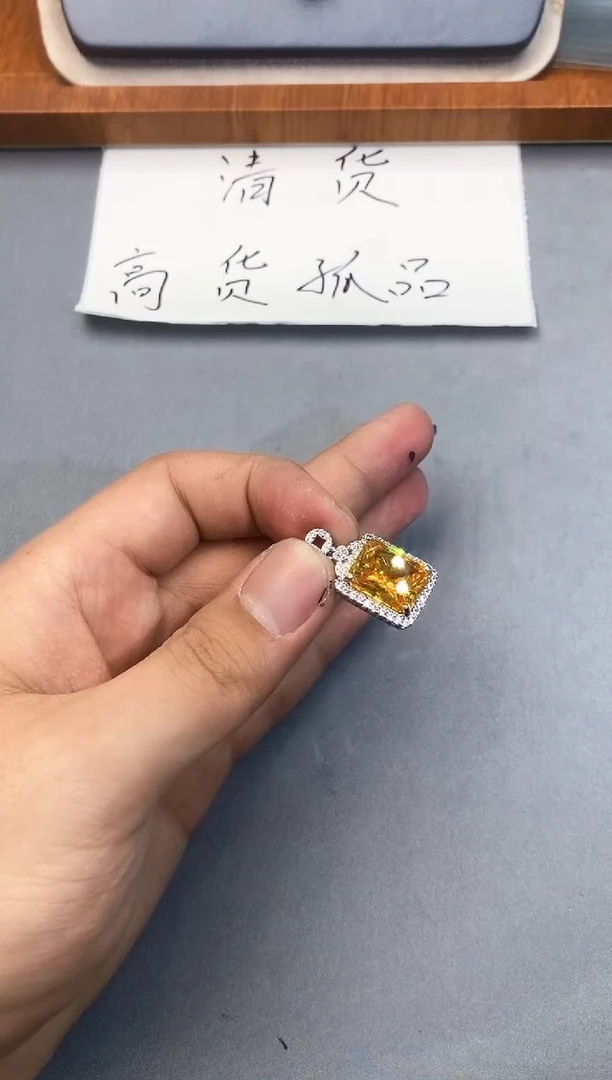 【闪购商品】石英质玉珠宝奇石未镶嵌1