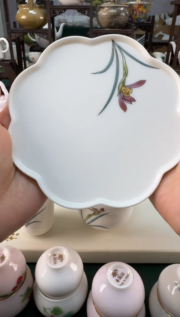 【闪购商品】瓷器 ······.......