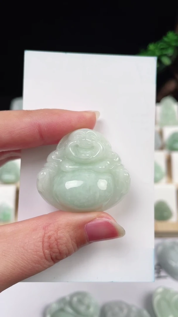 【闪购商品】翡翠颈饰未镶嵌佛公