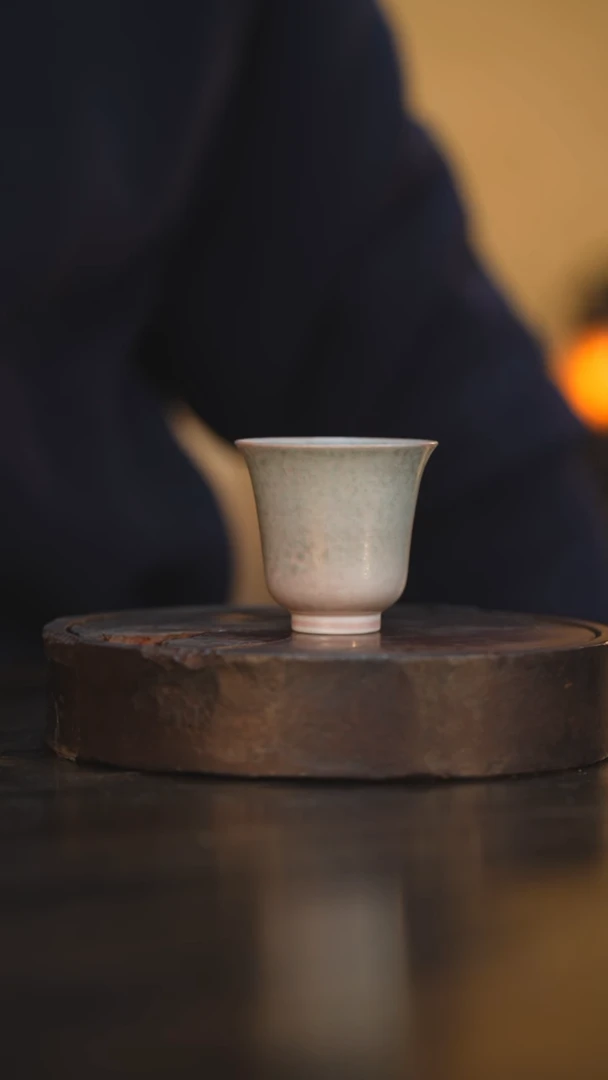 39柴房陶瓷柴烧岩茶铃铛杯