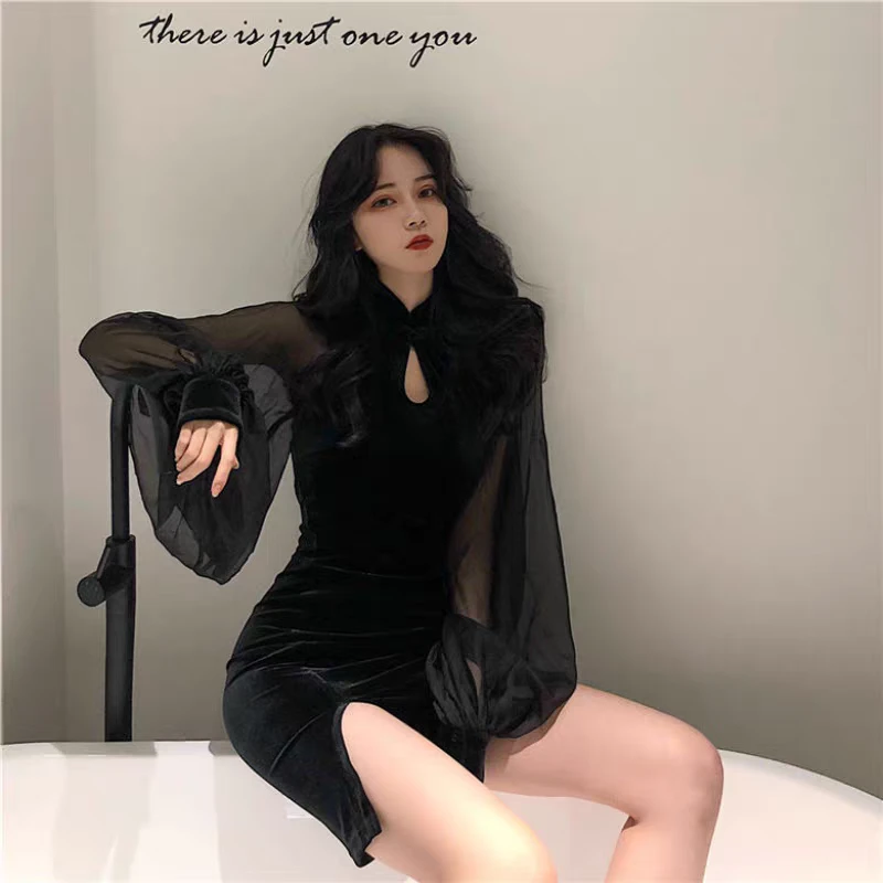 奶瓶家大码复古丝绒高腰显瘦开叉性感雪纺拼接灯笼袖短裙旗袍