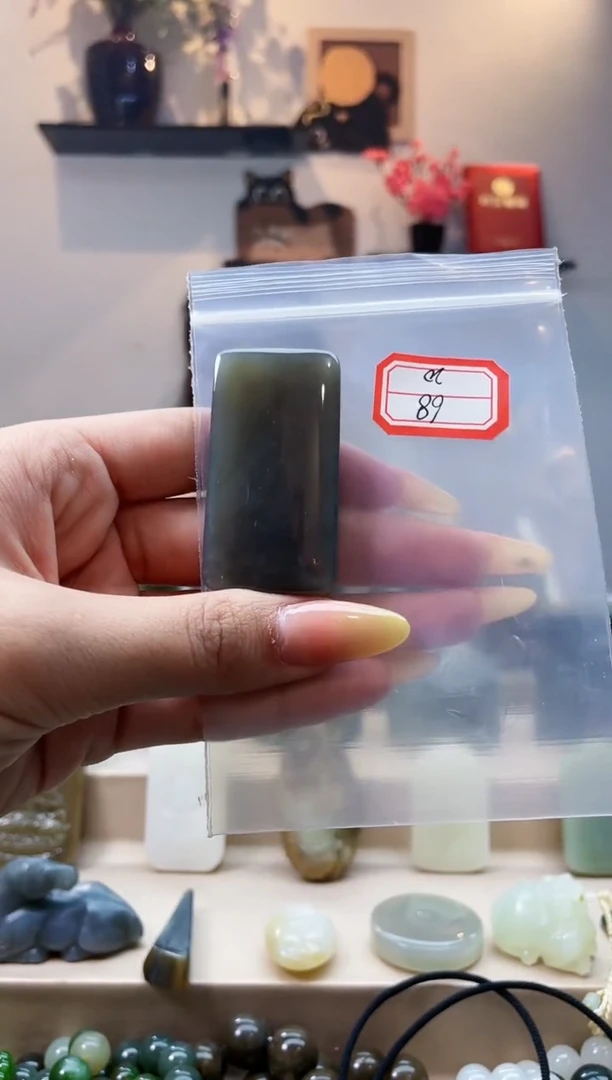 未镶嵌和田玉挂件1