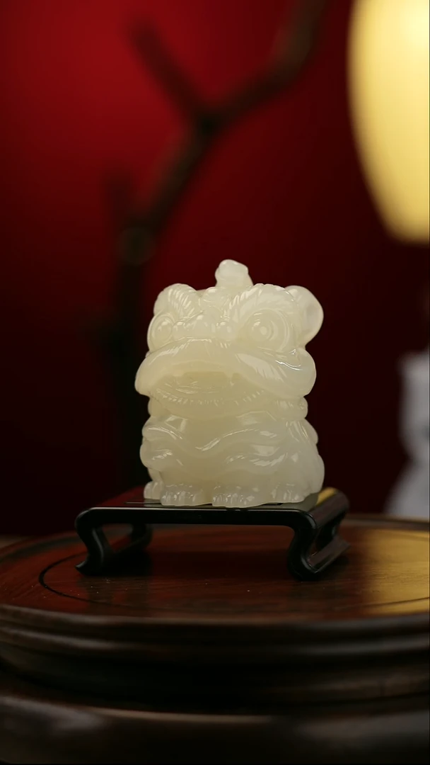玉【醒狮】天然玉石手把件