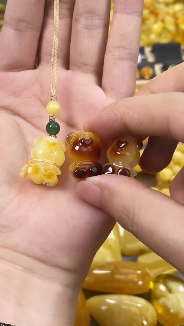 未镶嵌琥珀裸石 多样性发货发其一J 89