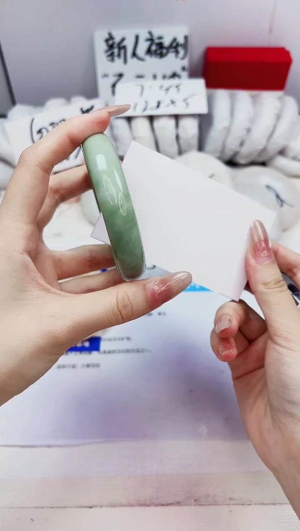 石英质玉手镯未镶嵌392-翠玉-圈口58
