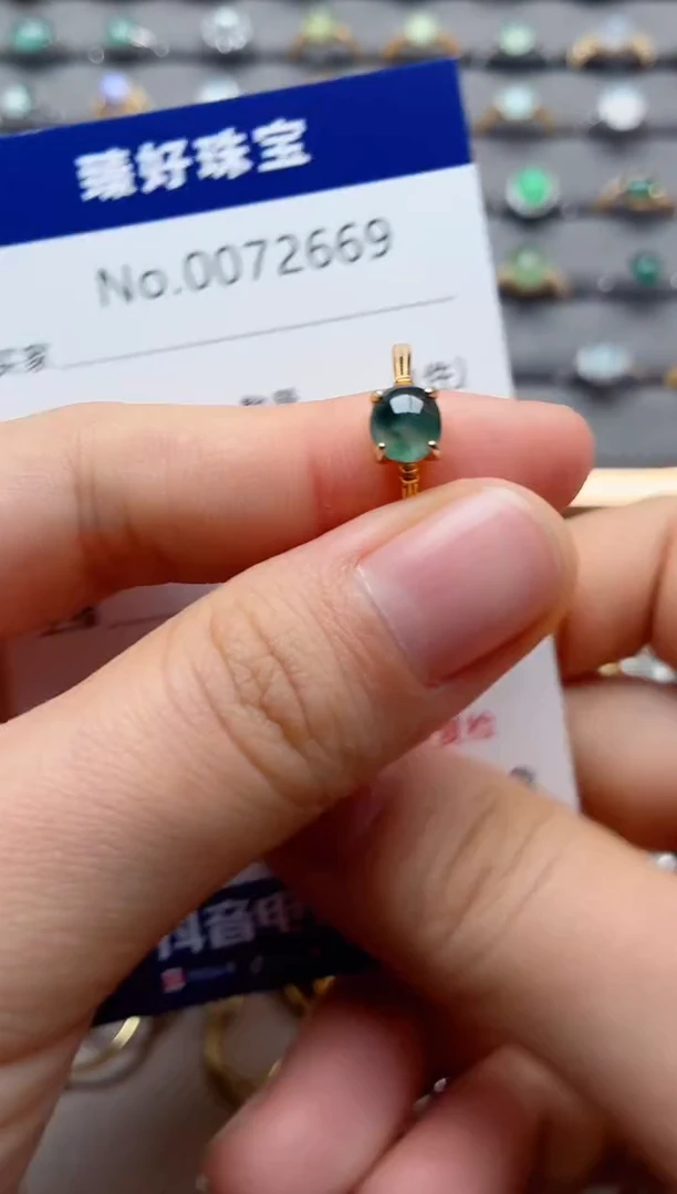 银S925镶嵌戒指翡翠1