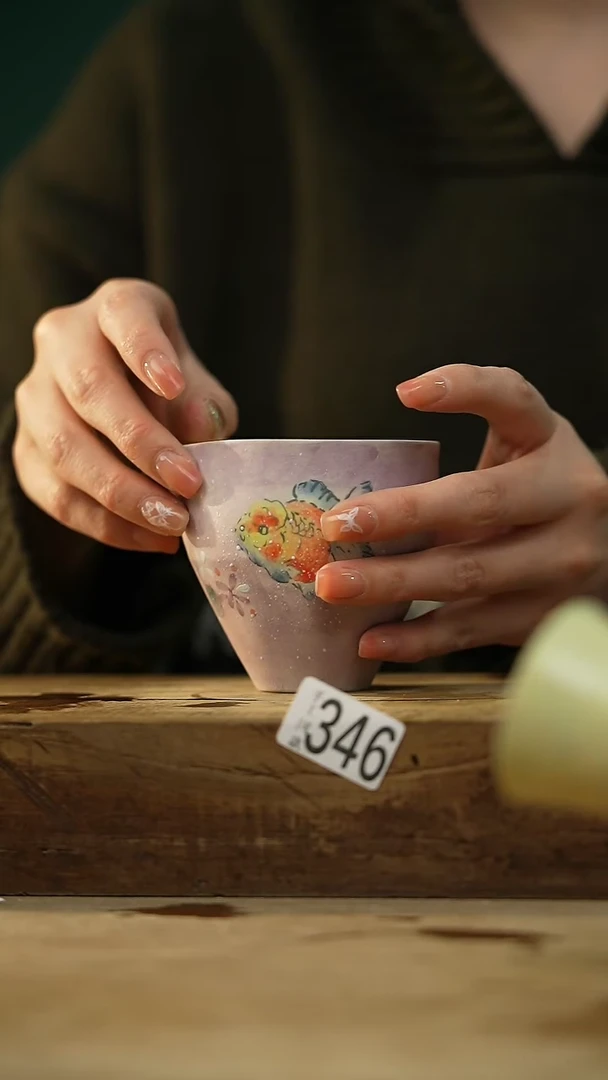 【闪购商品】瓷片设计师手作款 手绘 金鱼公道杯