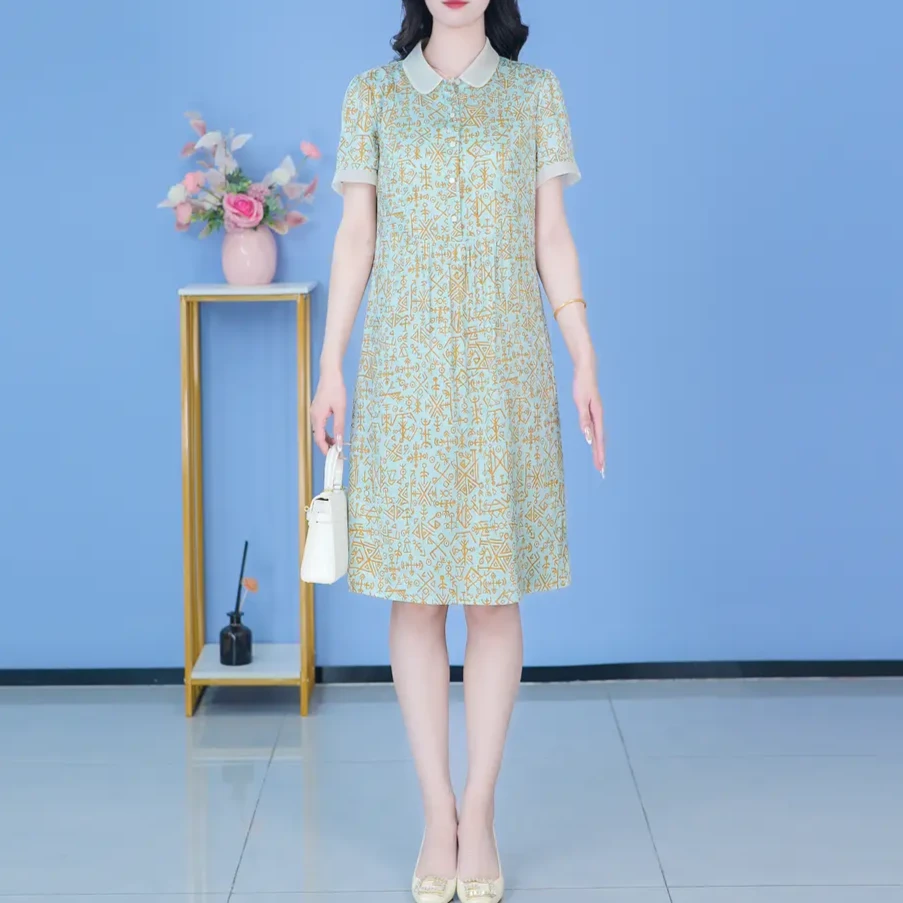 2025年春季新款时尚优雅减龄连衣裙显瘦气质碎花洋气夏季修身