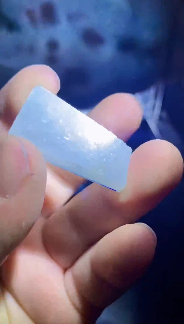 【闪购商品】定制翡翠未镶嵌多样性随机发其一