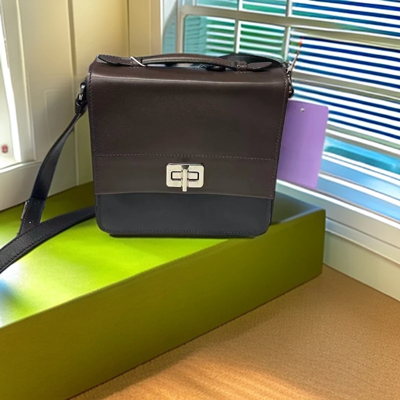 95新 Prada/普拉达 单肩包1606 2005