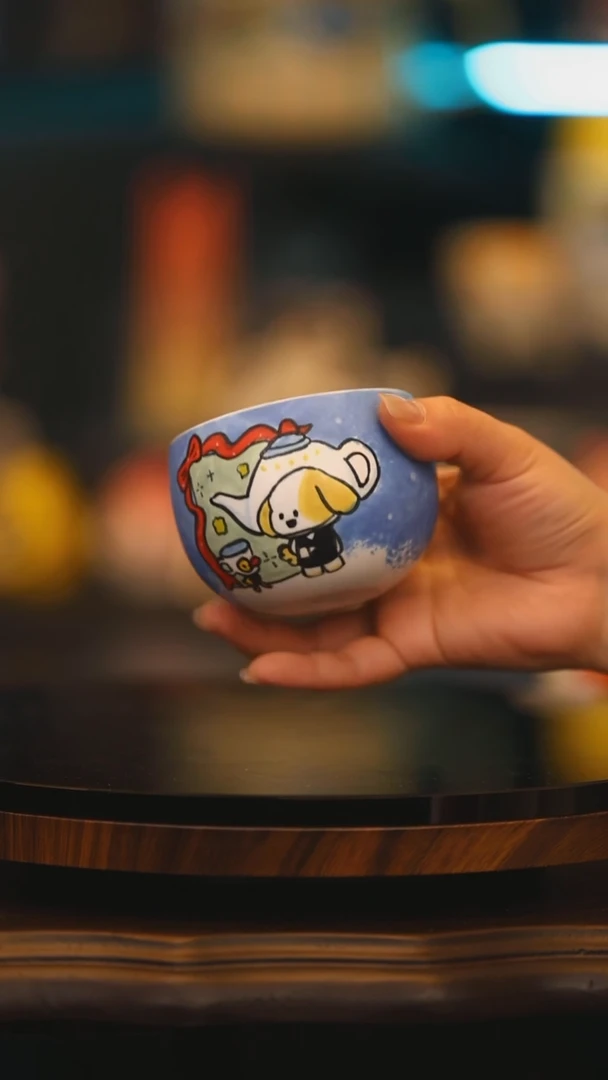 【闪购商品】摆件景德镇高温釉下彩绘设计师款