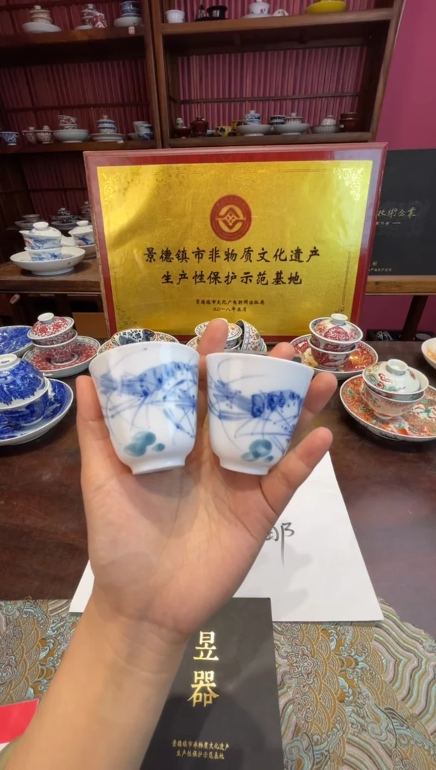 杯子瓷景德镇源头工厂生产，手工手绘