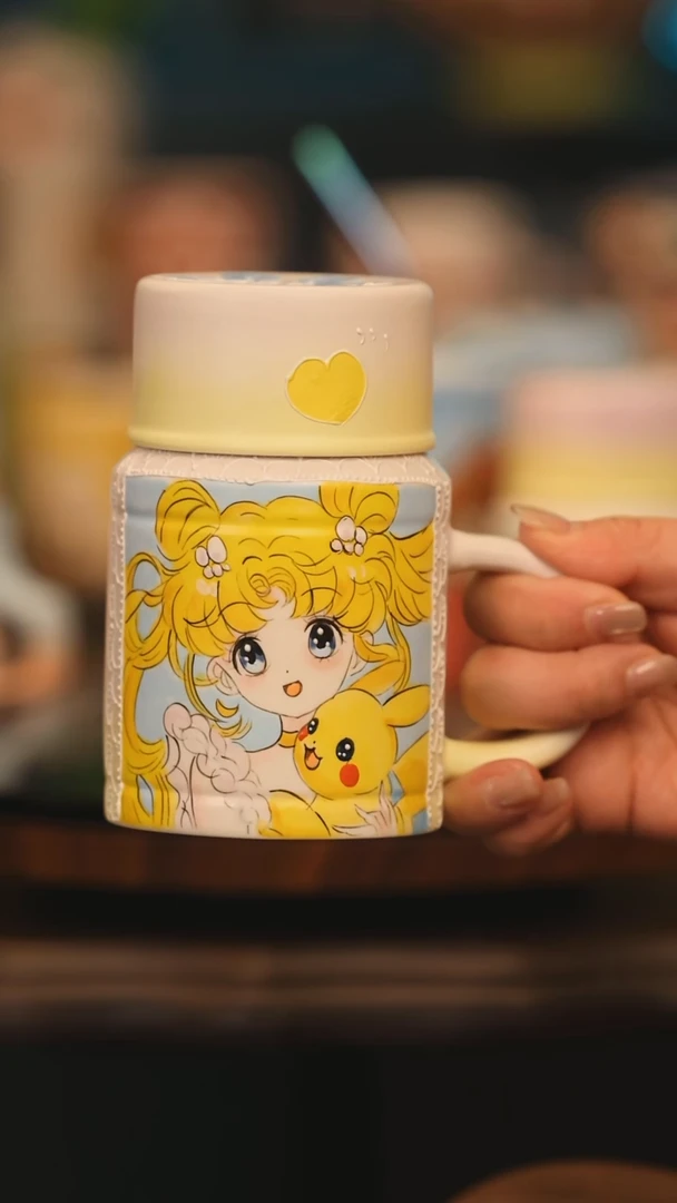 【闪购商品】摆件景德镇釉下彩绘设计师款式陶瓷