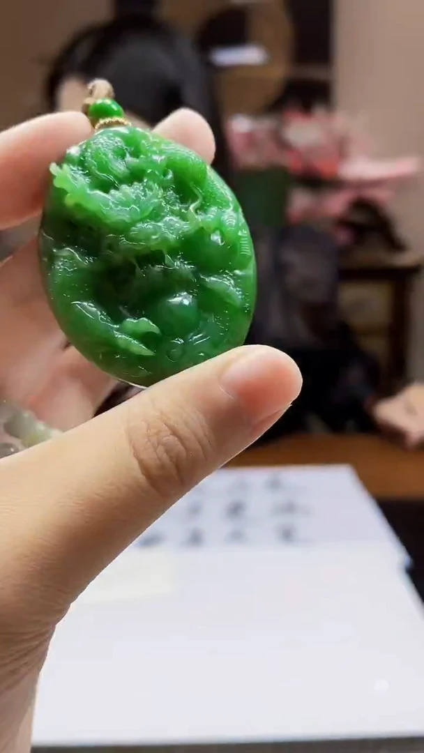 未镶嵌定制翡翠吊坠194
