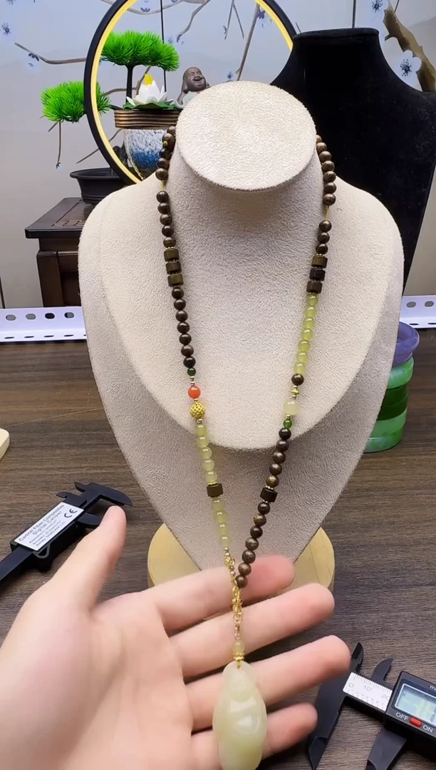 和田玉14K金镶嵌颈饰X42