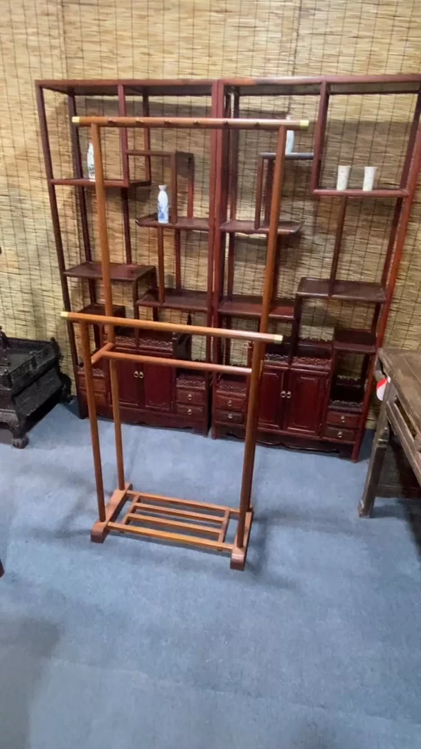 【闪购商品】梨木木艺福利衣架