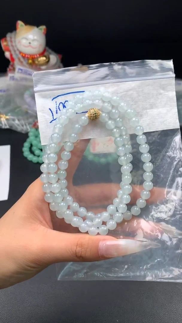 未镶嵌挂件翡翠6卡7